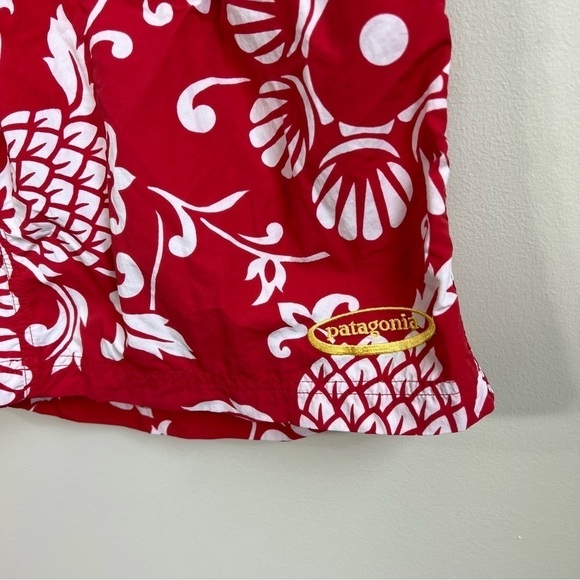 Patagonia Floral Print Board‎ Shorts - Picture 2 of 11
